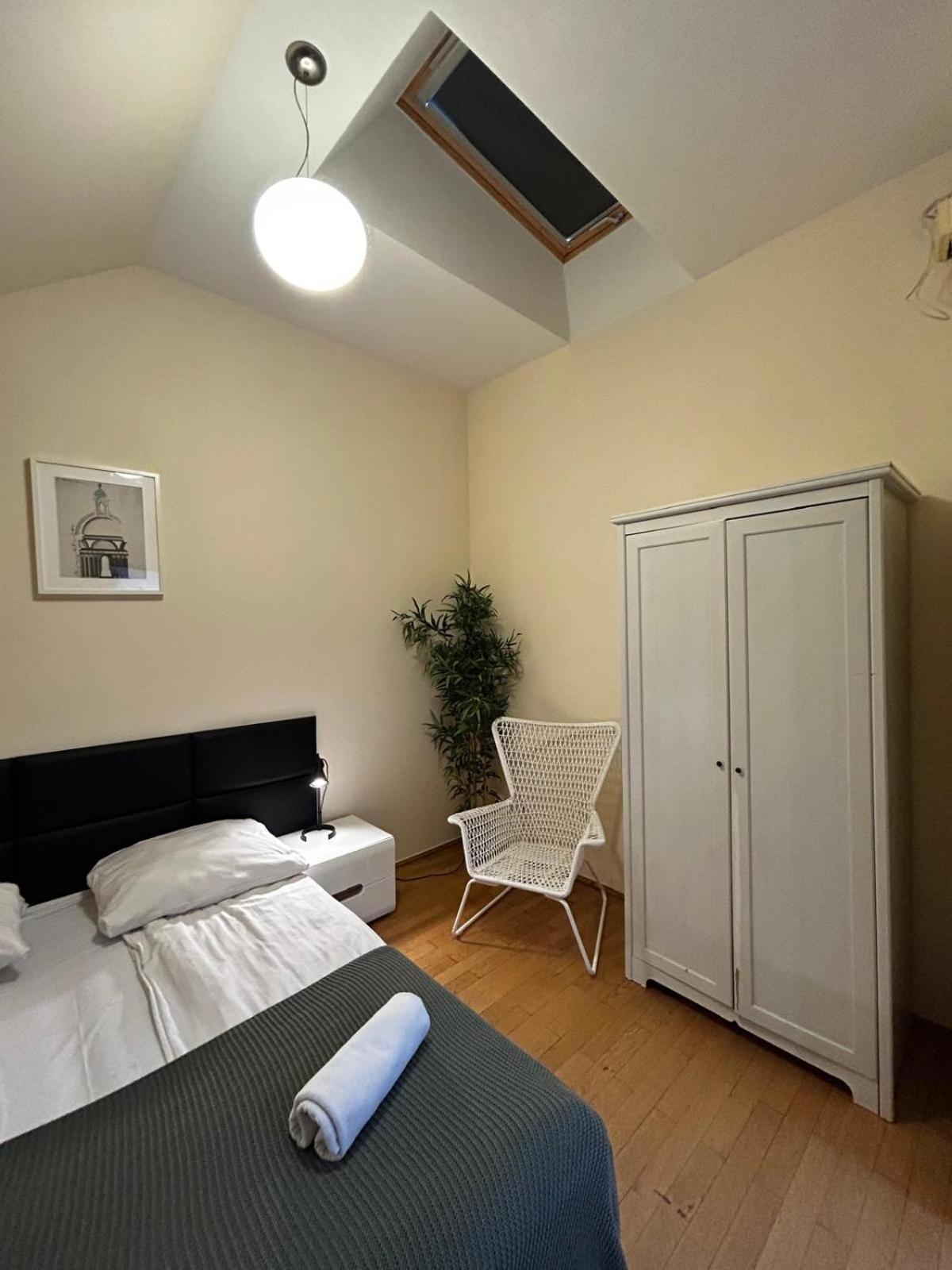 Golden Apartments With Lift - Old Town Cracóvia Exterior foto